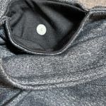 Lululemon  Capri leggings size 4, dark gray. Photo 2