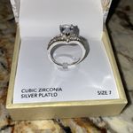 New in box Cubic Zirconia Ring Photo 4
