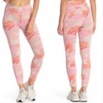 Outdoor Voices  Light Purple Ombre TechSweat 7/8 Leggings Sz.M Photo 1