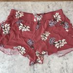 Lottie Moss shorts Photo 2