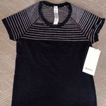 Lululemon Swiftly Tech Short Sleeve Photo 2