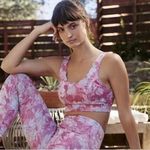 Anthropologie  Daily Practice Allie Sports Bra Floral Size Large Scalloped Photo 0