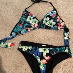 Urban Sea Bikini Set Photo 2