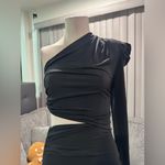 🌸AMTIOUS one shoulder dress ✨ Black Size M Photo 4