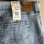 Denizen from Levi's Light Wash Relaxed women’s Jeans Photo 6