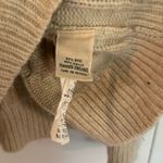 L.L. Bean wool ivory cableknit turtleneck sweater xl petite Size undefined Photo 3
