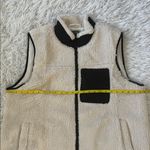 New Sweet Lovely by Jen Women’s Sherpa vest in off white and black Plus size 2XL Photo 3