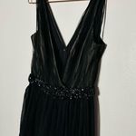 Badgley Mischka Black pleated Tulle Chiffon V-neck Gown size 2 Photo 11