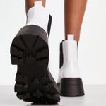 Topshop Women’s Bella Chunky Chelsea Boot Photo 3