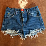 Wrangler cut off shirts with distressing size 36 slim fit These are low - mid rise and best fit a size 4 Photo 0