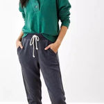 American Eagle  Women’s Sweatshirt Sherpa Collared Henley Green Size Medium Photo 0