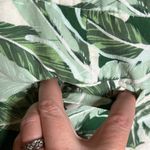 St. Tropez  West Tropical Green Cream Linen Shorts Size 2 Photo 5