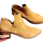 Kelsi Dagger  Brooklyn Kenmare Suede Ankle Booties SIZE: 8.5 Photo 0