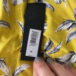 Banana Republic BNWT  linen yellow and white floral top size Medium Photo 1