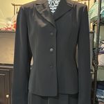 Calvin Klein  Women’s Full Suit size 6 includes the blazer and skirt Photo 3
