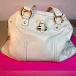 Saint Laurent Yves Black and Gold Interior Photo 10