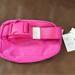 Lululemon  Everywhere Belt Bag 1L! Photo 2