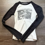 Brandy Melville  radio silence long sleeve Photo 0