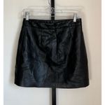 Aritzia  Wilfred Patio Faux Leather Skirt Size 8 Photo 2