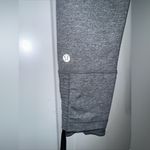 Lululemon Side Tie Salutation Cinch Dance Cropped Leggings Grey Size 2 Photo 4