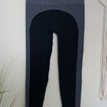 Spanx Marled Seamless Two Tone Leggings Photo 3