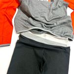 Lululemon  Athletica Black and Gray active style leggings low rise runners Photo 7