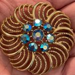 Vintage Aurora Borealis Brooch Photo 1