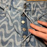 PacSun Button Fly 90s Girlfriend High Rise Denim Jean Shorts Women’s Size 26 Photo 4