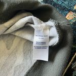 Splendid Camo Crewneck Pullover Sweater Green Gray Print SZ M Soft Stretchy Y2K Photo 13