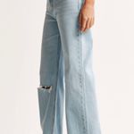 Abercrombie & Fitch curve love high rise 90s relaxed jeans Photo 3