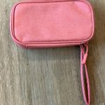 NWOT pink makeup travel bag. Perfect for packing jewelry as well Photo 0