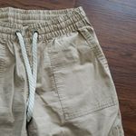 Vuori  Sesame Ripstop Athleisure Chic Edgy Streetwear Casual Trendy Pants Size XS Photo 2