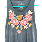 American Eagle  size XS soft & sexy line navy tank top with floral embroidery‎ Photo 2