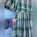 Derek Lam 10 Crosby Tiana Belted Wrap NWT
Dress size 12 Green Photo 10