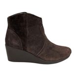 Crocs Leigh Suede Wedge Boots GUC Size 8.5 S4021 Photo 3