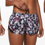 Lululemon  Hotty Hot Short II *2.5"
Utopia Multi / Deep Phantom Photo 4