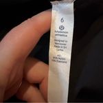 Lululemon NWT Reveal Crop 15" Leggings Women’s Size 6 Black Activewear Photo 6