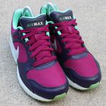 Nike Women’s Air Max Coliseum Multicolor Racer Sneaker Sz 9 Photo 0
