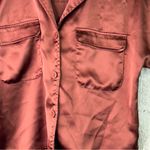 Rachel Zoe  Medium Cropped Hi-Lo Button Front Satin Top W/Chest Pockets Photo 2