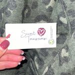 secret treasures Secret Treasures Cheetah Print Crewneck Sweatshirt. Size Small Green NWT Photo 5