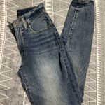 Lucky Brand Jeans Photo 1