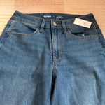 Old Navy  High-rise wow Wide-Leg Jeans in Medium Blue Wash Size 0 NWT Photo 4