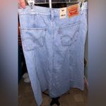 Levi's  Classic Light Blue Denim Skirt Size 29 NWT Photo 2