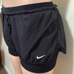 Nike  Women’s 2-in-1 Running Shorts size MEDIUM drawstring & pockets Photo 2