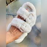 H&M ULTRA CUTE faux fur sandals 🌸🌸🌸 Photo 4
