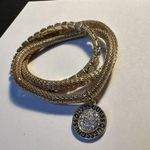 Guess Multi Strand Interlocked Stretchy Bracelet Gold Tone & Rhinestone 7 Inch Photo 6