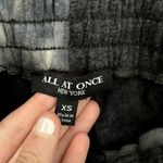 All at Once NY gray white sweatpants tracksuit comfortable athleisure pockets Size XS Photo 1