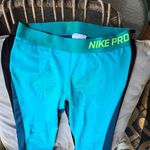 Nike 2 Pairs  Pro Dri-Fit Training Capri Leggings Compression Combat Size L & M Photo 5