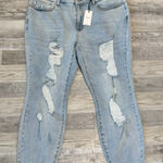 Judy Blue  NWT mid rise boyfriend fit jeans distressed light wash size 22W I50 Photo 0