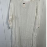 Billabong white raw hem beach cover-up with V-neck. Size large. Photo 4